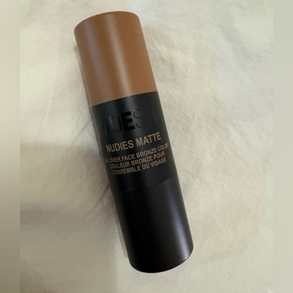 Nudestix - NIB Nudies Bronze Bronzer Stick - Picture 2 of 3